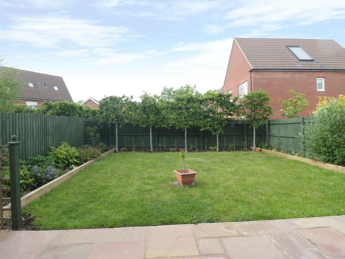 House Martins Villa Devizes Exterior photo